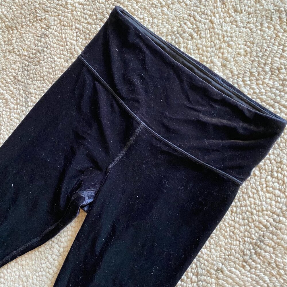 Athleta Elation Velvet Leggings in Black